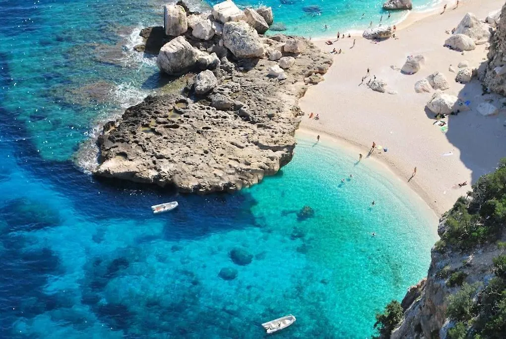 Villa Settimia A 50 Mt Dalla Spiaggia! Àrbatax Italien